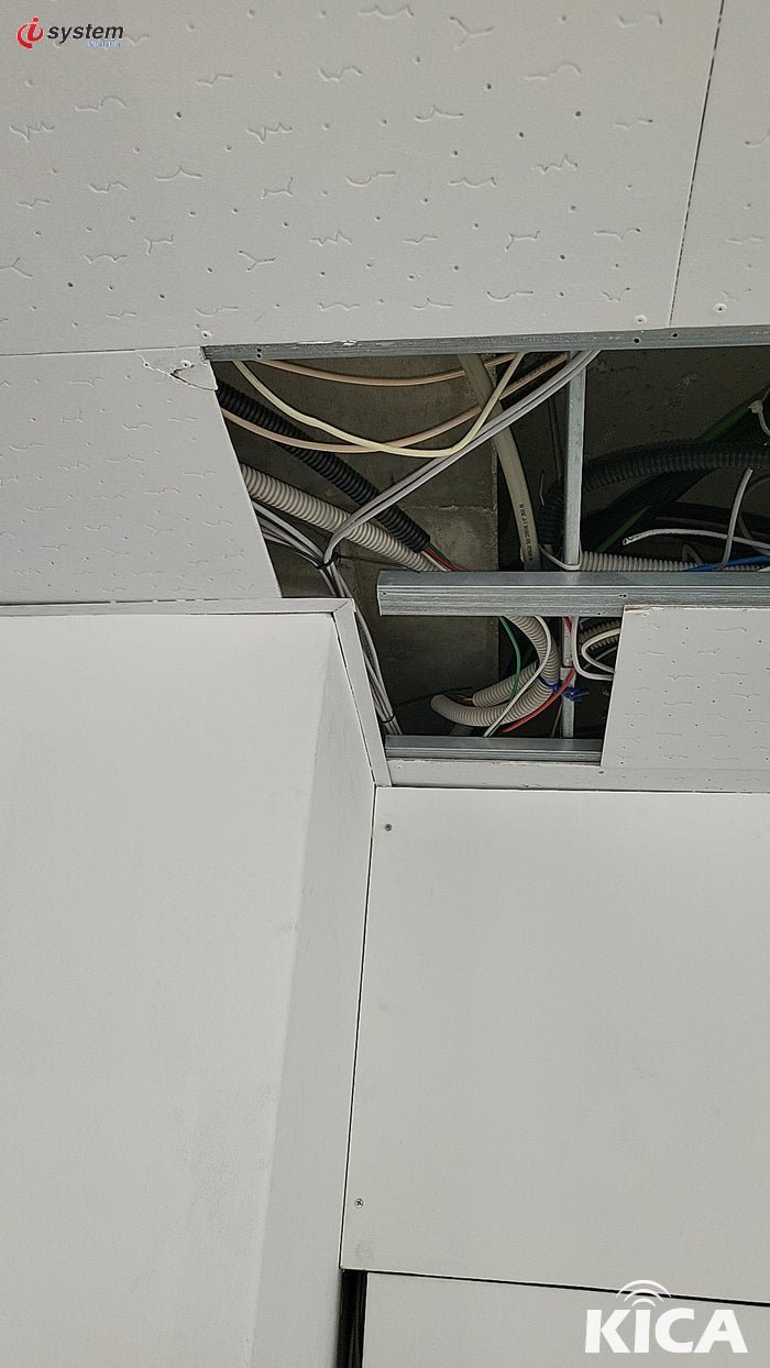 케이블 포설 - 천장·벽·바닥 배치·고정 - KT 사무실 인터넷 시공